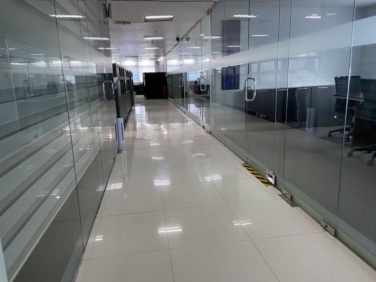 301.30 sqm Office for Lease from 650 per sqm 