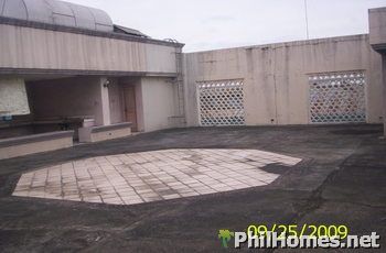 2 Commercial Buildings in Caloocan