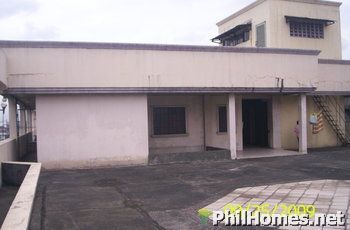 2 Commercial Buildings in Caloocan
