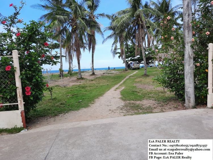 2Storey House & LOt-5bedrooms for Sale