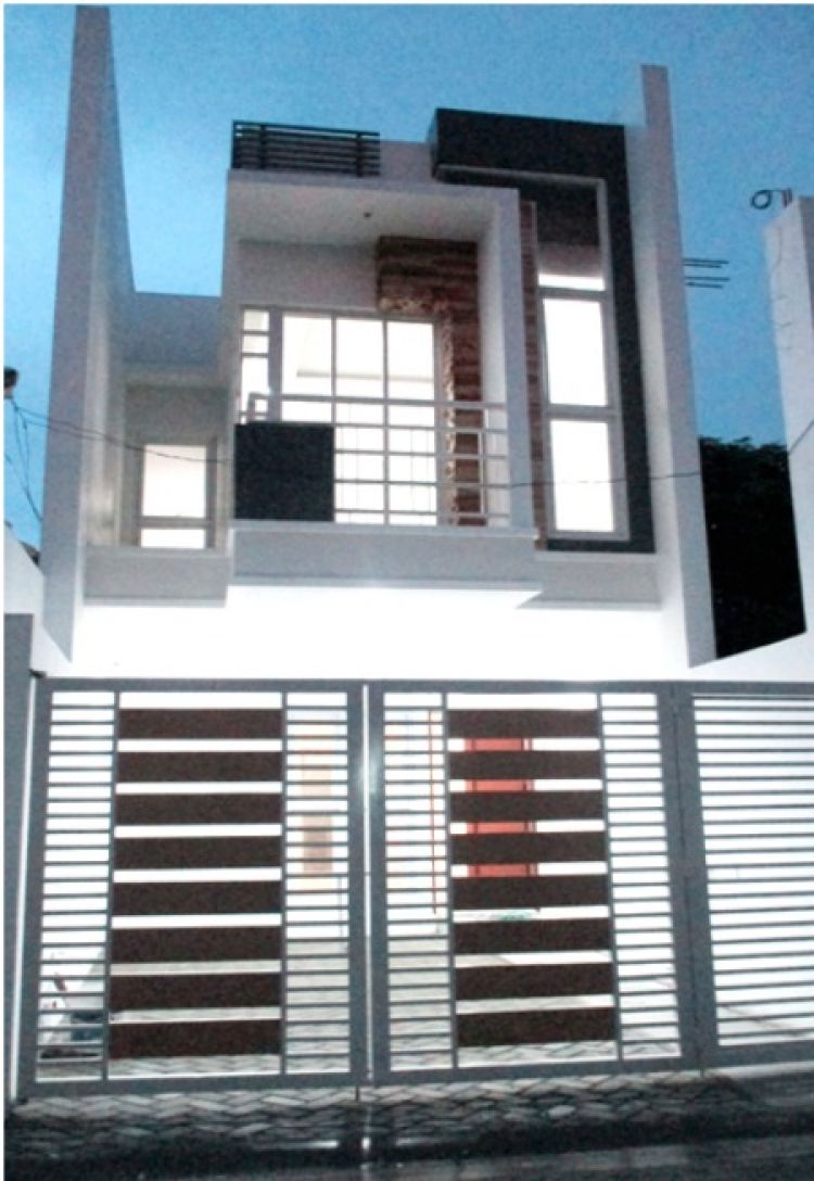 3 Bedroom Townhouse 15% DP Payable in 24 months Batasan Hills