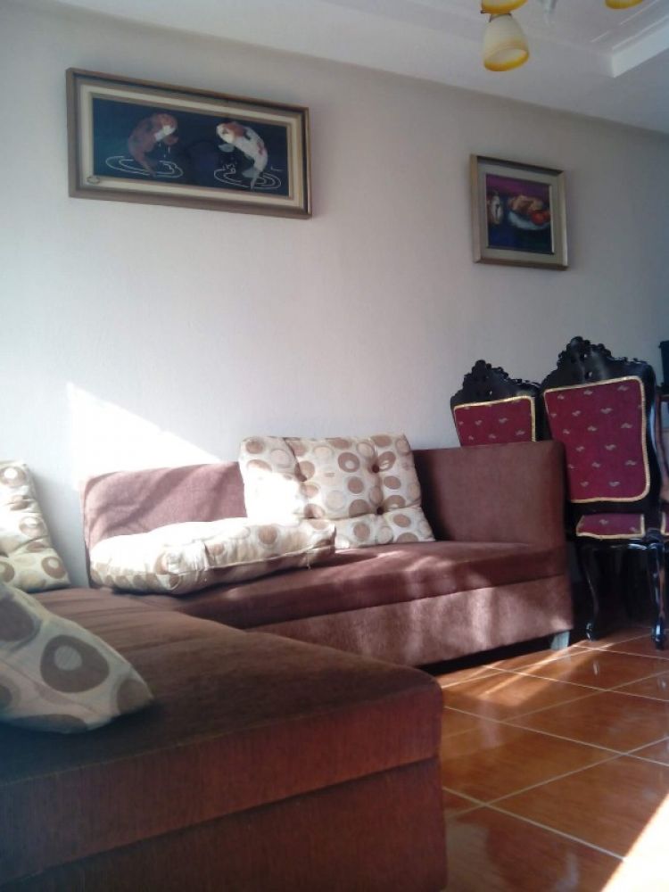 3 BEDROOM TOWNHOUSE UNIT IN BAGUMBONG NORTH CALOOCAN Near Caloocan Sports Complex