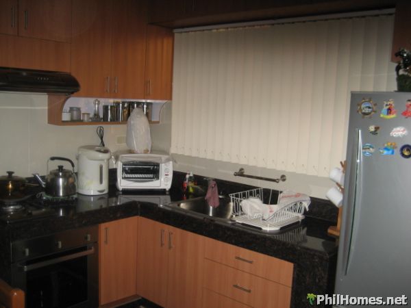 3-Storey house in San Juan City