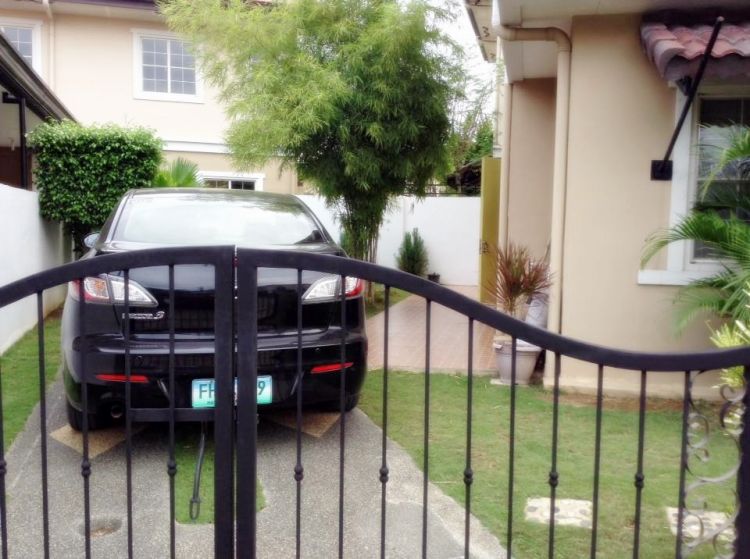 4 Bedrooms Fully Furnished House and Lot at Collinwood Subdivision, Basak Lapu-lapu City