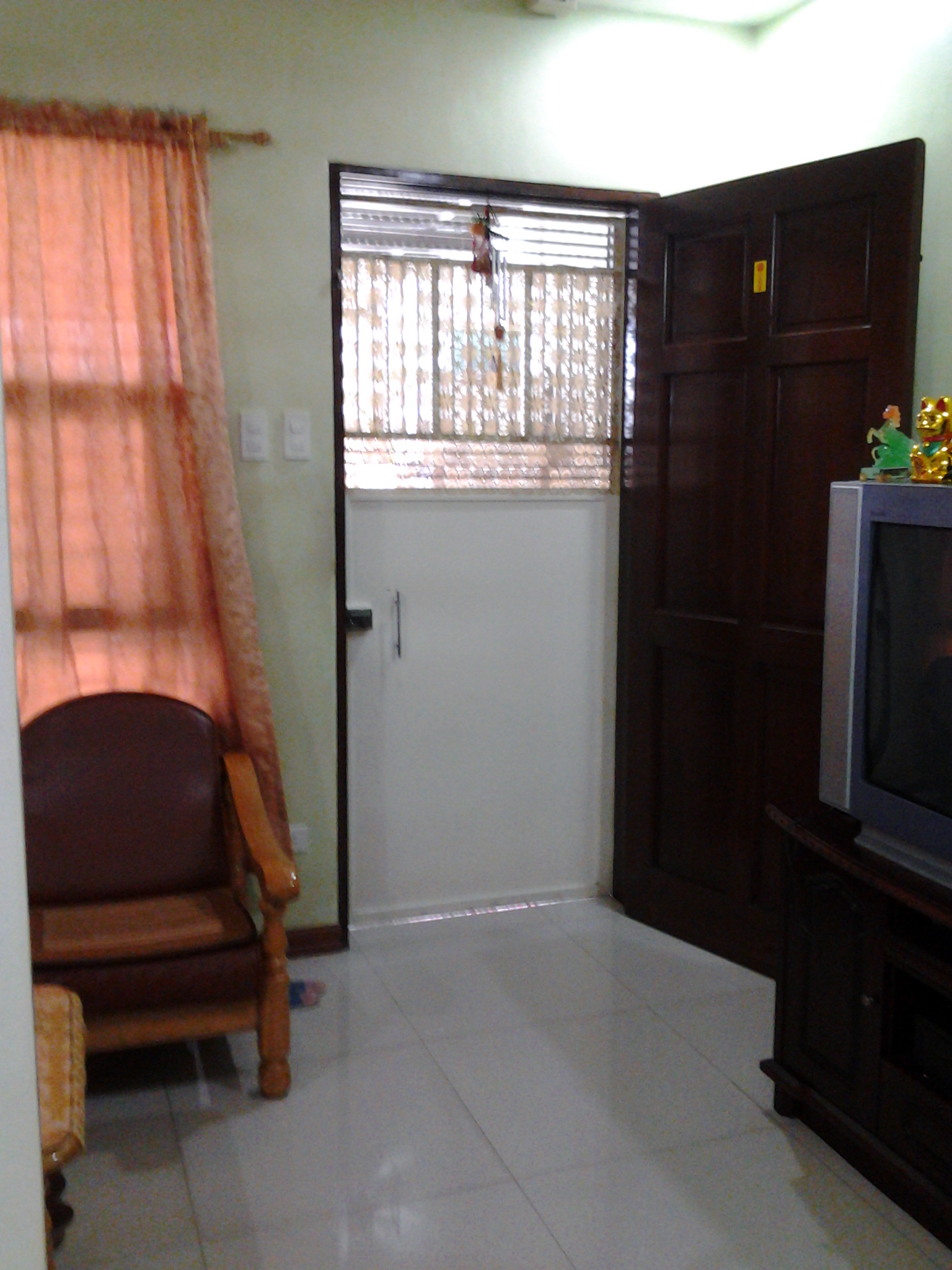 For Sale Elegant & Affordable Mindanao Ave Townhouse in Quezon City