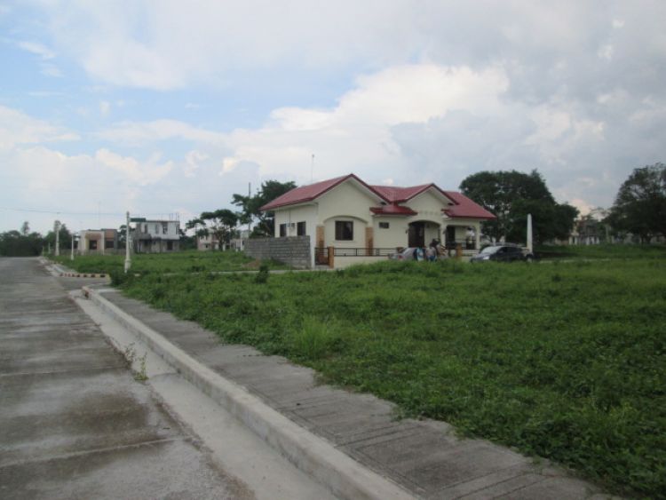 Lot For Sale In Sugar land Estates Trece Martires Cavite