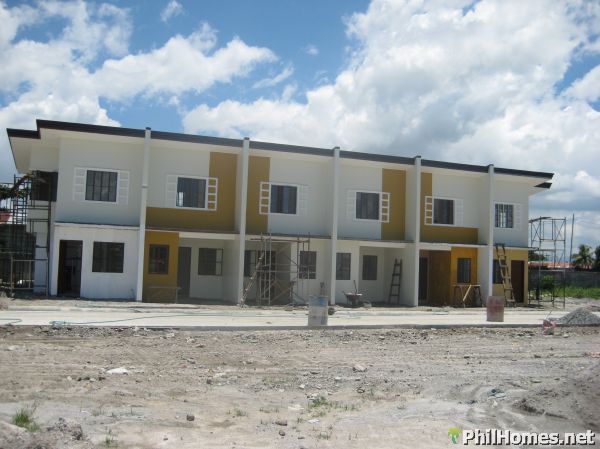 Affordable Town House Loft Ravenna Residences Mabalacat