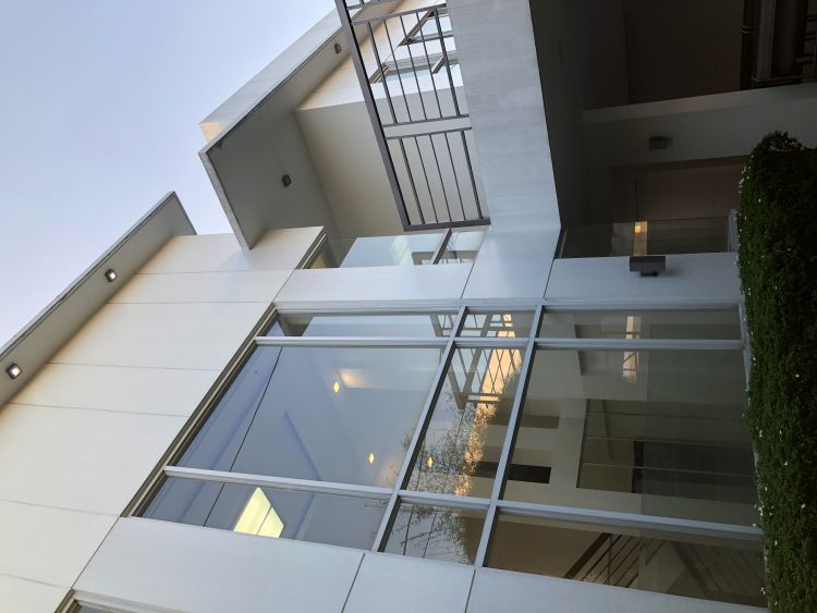 AFPOVAI house for LEASE: 5BR near BGC