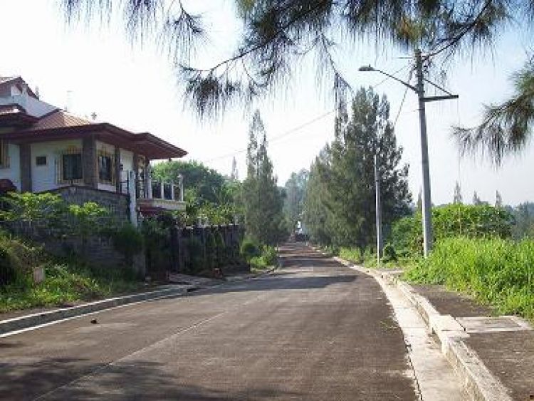 ALTA VISTA DE ANTIPOLO Ortigas Ave. Extension Antipolo City near Ynares Bldg