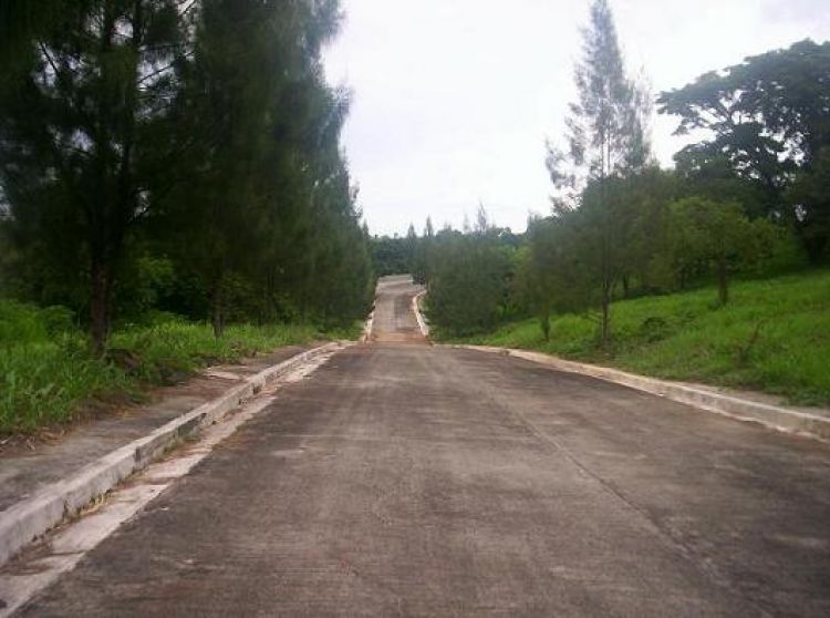 ALTA VISTA DE ANTIPOLO Ortigas Ave. Extension Antipolo City near Ynares Bldg