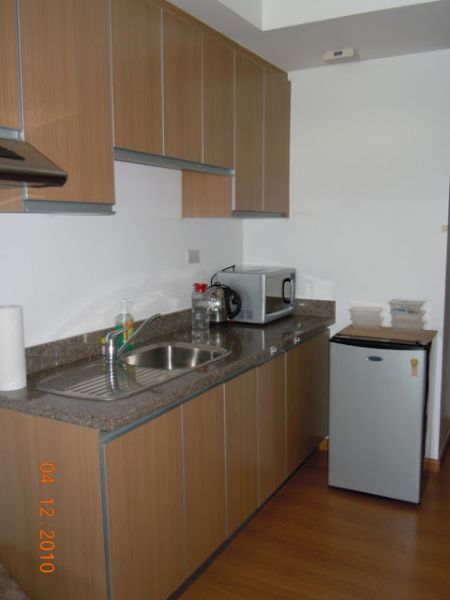 Fully Furnished Luxury Studio Apartment next to SHANGRI LA HOTEL - ORTIGAS FOR RENT - 30,000 PM