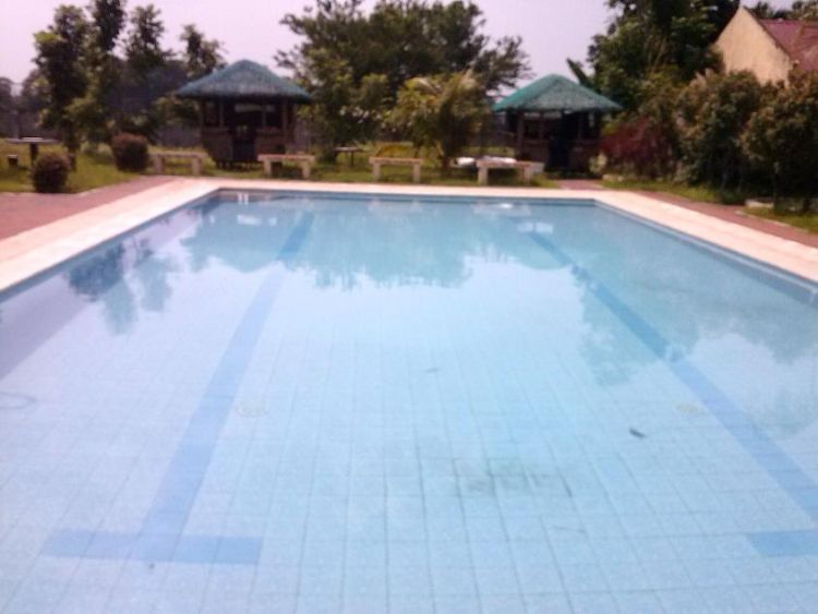 ATHENA CLASSIQUE EXECUTIVE VILLAGE Aguinaldo Hiway, Imus, Cavite Fronting DISTRICT MALL OF AYALA