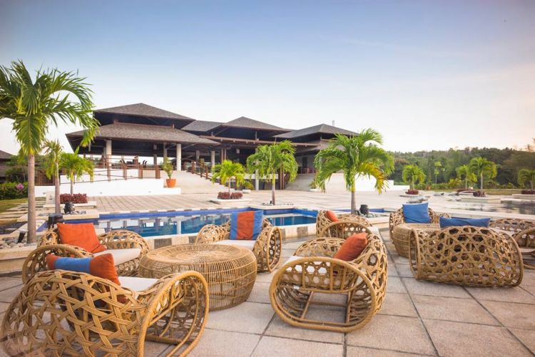 Beach Lot, Beach Property in Playa Laiya, San Juan, Batangas