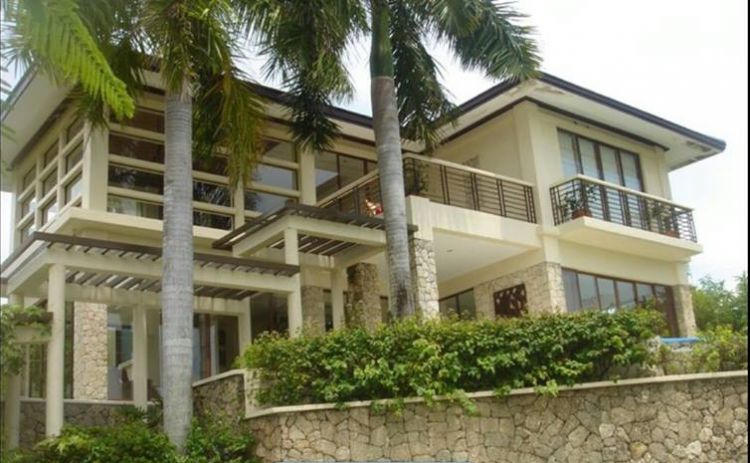 Beach Property, Beach Lot in Playa Calatagan, Batangas