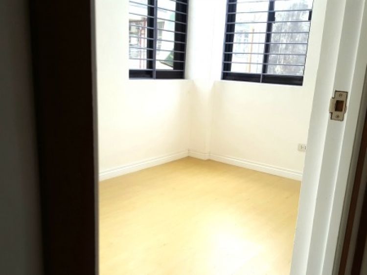 Brand new 5 Bedrooms Cubao Townhouse for Sale 