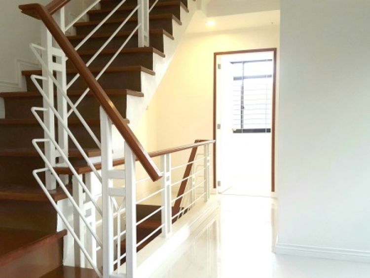 Brand new 5 Bedrooms Cubao Townhouse for Sale 