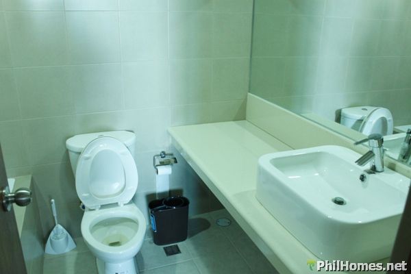 Brand New Fully Furnished Condo Unit for Rent