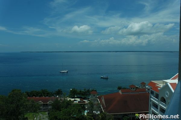 Brand New Fully Furnished Condo Unit for Rent