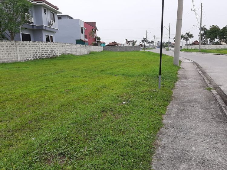 Commercial lot inside Antel Grand Village - Cavite