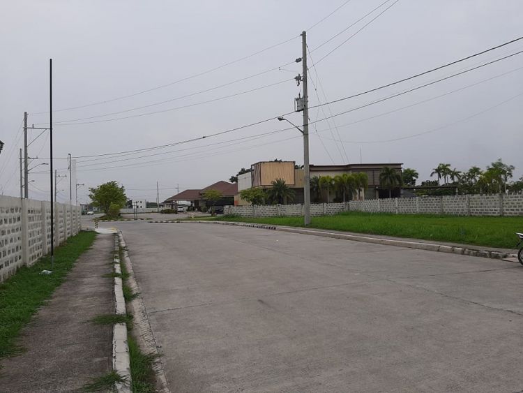 Commercial lot inside Antel Grand Village - Cavite