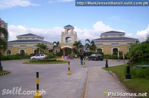 Condo in Chateau Residences @Bicutan