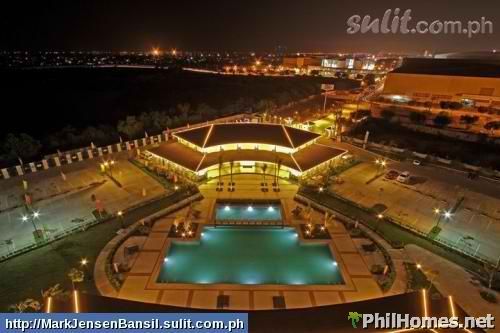 Condo in Field Residences @Sucat