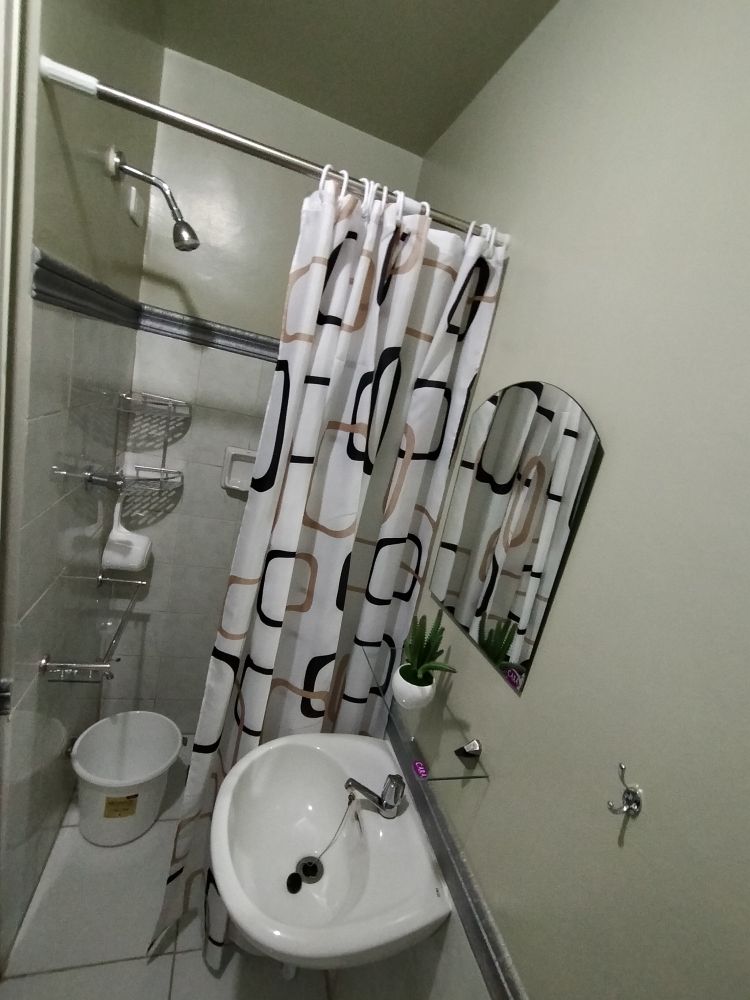 Female Condo Sharing/Bedspace in Sucat, Muntinlupa/Paranaque