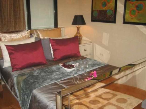 2BR 38SQM RENT TO OWN CONDO IN MAKATI/ NO DOWNPAYMENT AS LOW AS 18K/MONTH NEAR AYALA AND GREENBELT