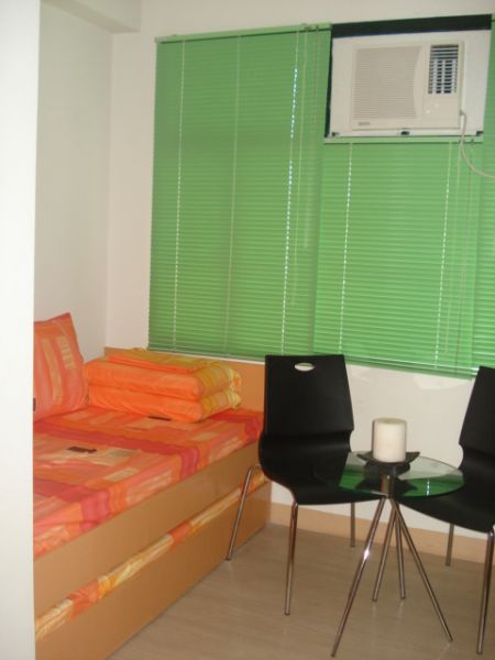 ALABANG STUDIO TYPE CONDOMINIUM UNIT
