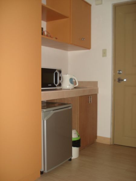 ALABANG STUDIO TYPE CONDOMINIUM UNIT