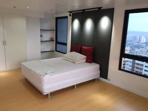 Corner Lofted Unit ( Negotiable)