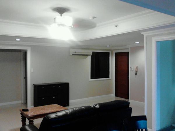 for rent : 2 bedroom condo in makati