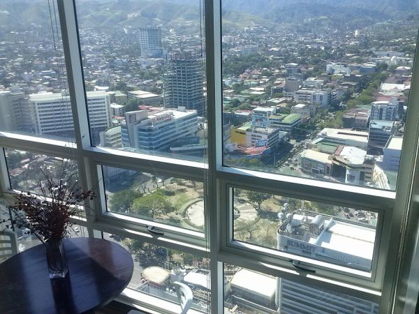 For Sale or Rent Ultima Residences Condominium Tower 3 Unit 2609