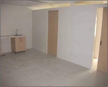 READY FOR OCCUPANCY CONDO 5 MINS DRIVE TO SM MALL OF ASIA