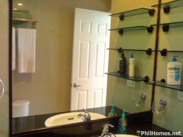 Condo/Penthouse Grand Hamptons 3BR fully furnished Taguig