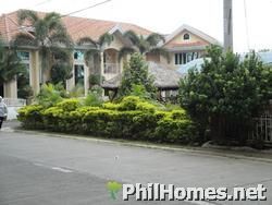 Prime Location Corner Lot in Solariega for Sale