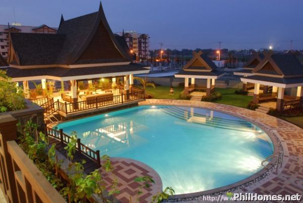 EXPERIENCE THAILAND CONDOMINIUM FOR SALE ROYAL PALM RESIDENCES