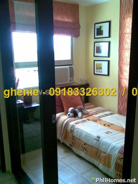 for sale Oakwood House Model (single attached)