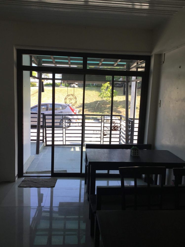 For sale semi commercial house and lot