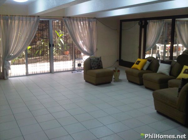 Furnished 1100 sq.m. House and Lot with Pool Makati City Metro Manila