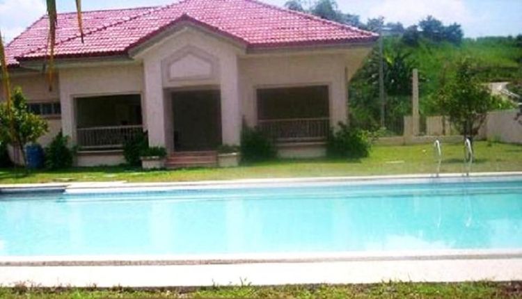 GLENROSE EAST TAYTAY AT BRGY DOLORES ALONG CABRERA ROAD