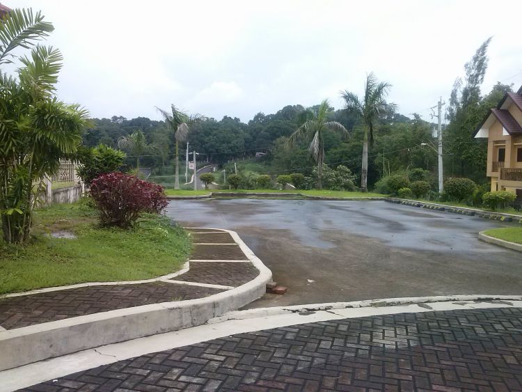 GLENROSE EAST TAYTAY RIZAL, CABRERA ROAD NEAR ORTIGAS EXTENSION