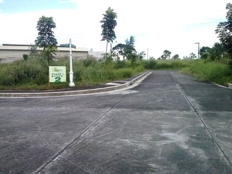 GLENWOODS NORTH EXECUTIVE VILLAGE  STA MARIA BULACAN