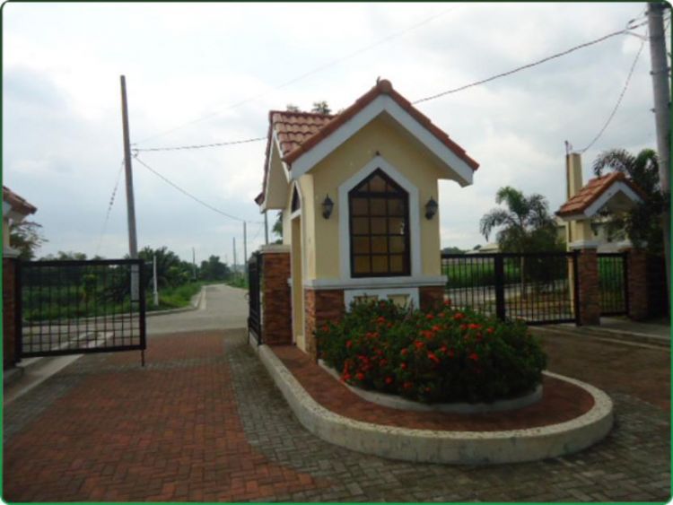 GLENWOODS NORTH EXECUTIVE VILLAGE  STA MARIA BULACAN