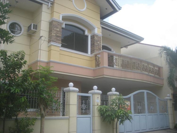 House Across Mall, Greenpark Village