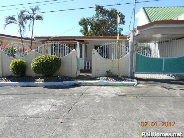 HOUSE AND LOT FOR SALE IN MT. VIEW VILLAGE,MARIVELES,BATAAN