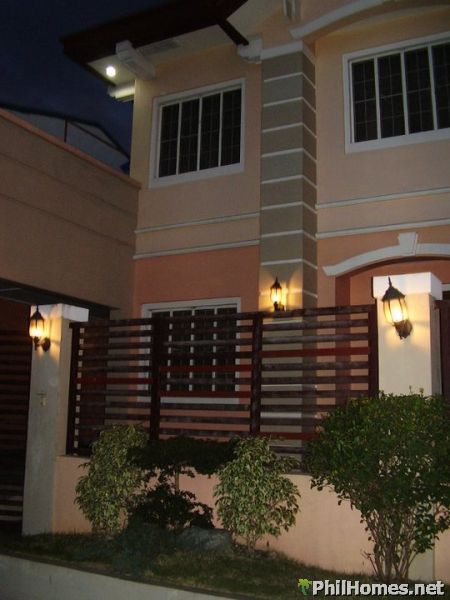 House and Lot For Sale Semi-Furnished 2-Storey