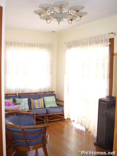 House and Lot For Sale Semi-Furnished 2-Storey