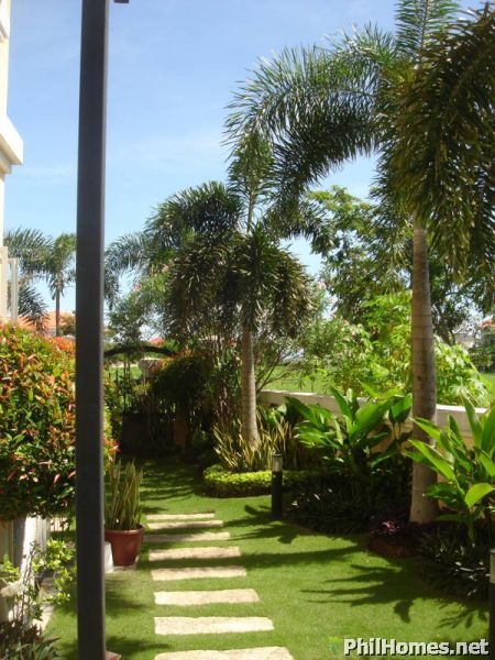 House and Lot in Brentville International, Binan Laguna