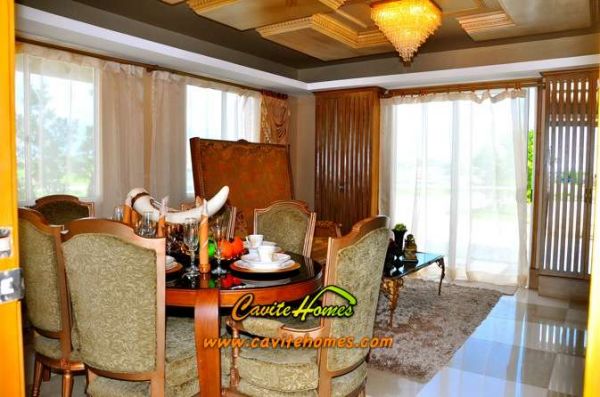 Alexandra Single House